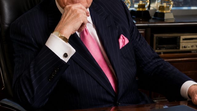 The Remarkable Wealth of Clive Davis: A Closer Look